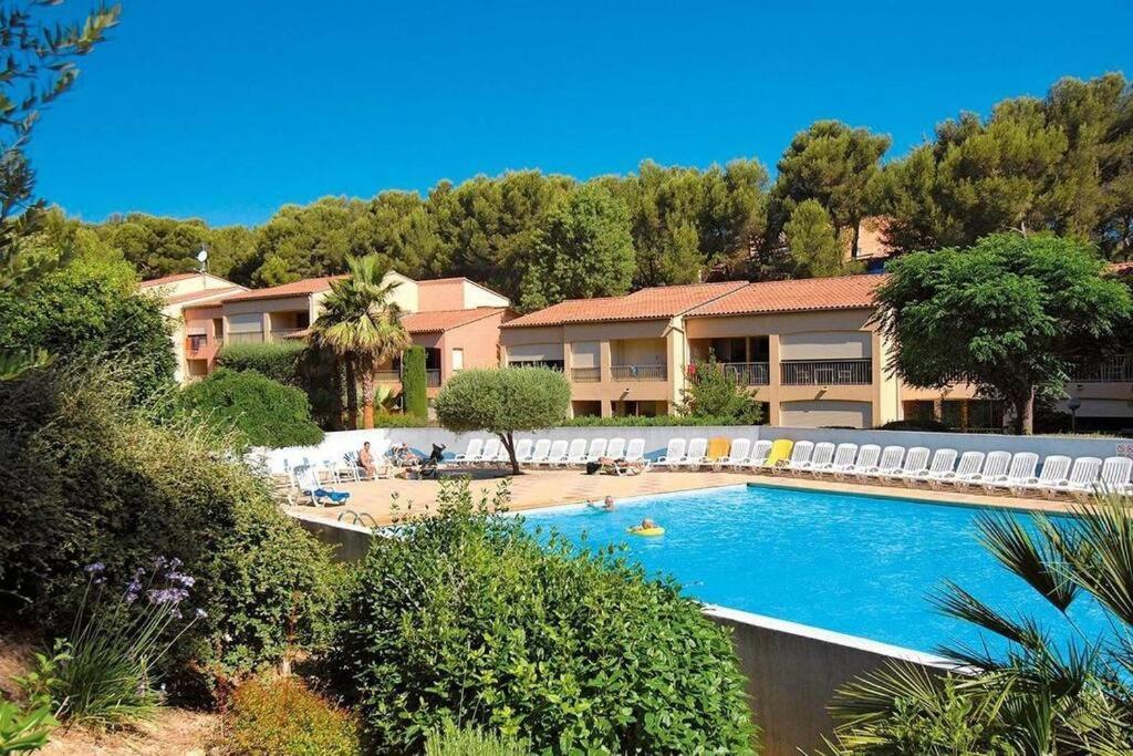 סנרי-סור-מר Appartement Tout Confort, Piscine Et Acces Plage מראה חיצוני תמונה